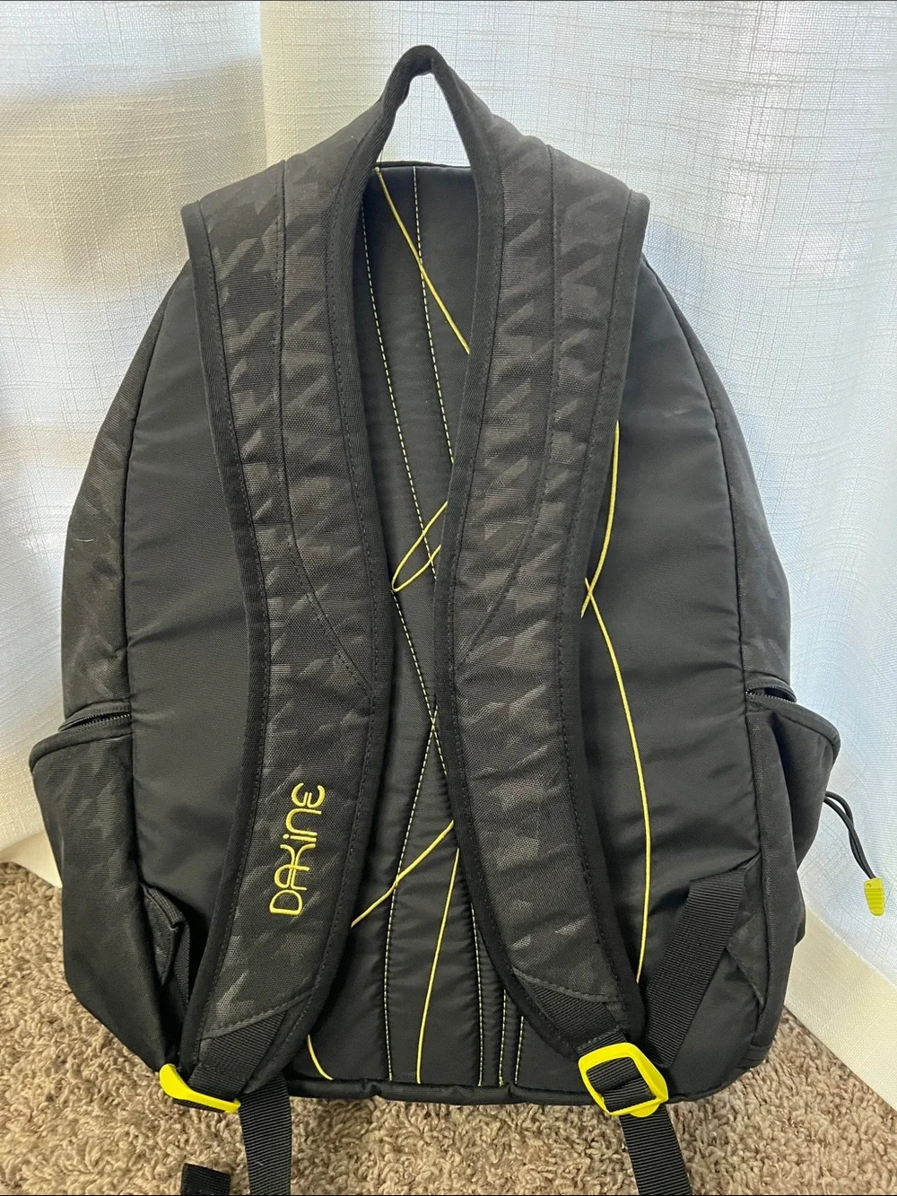 Dakine sturdy backpack